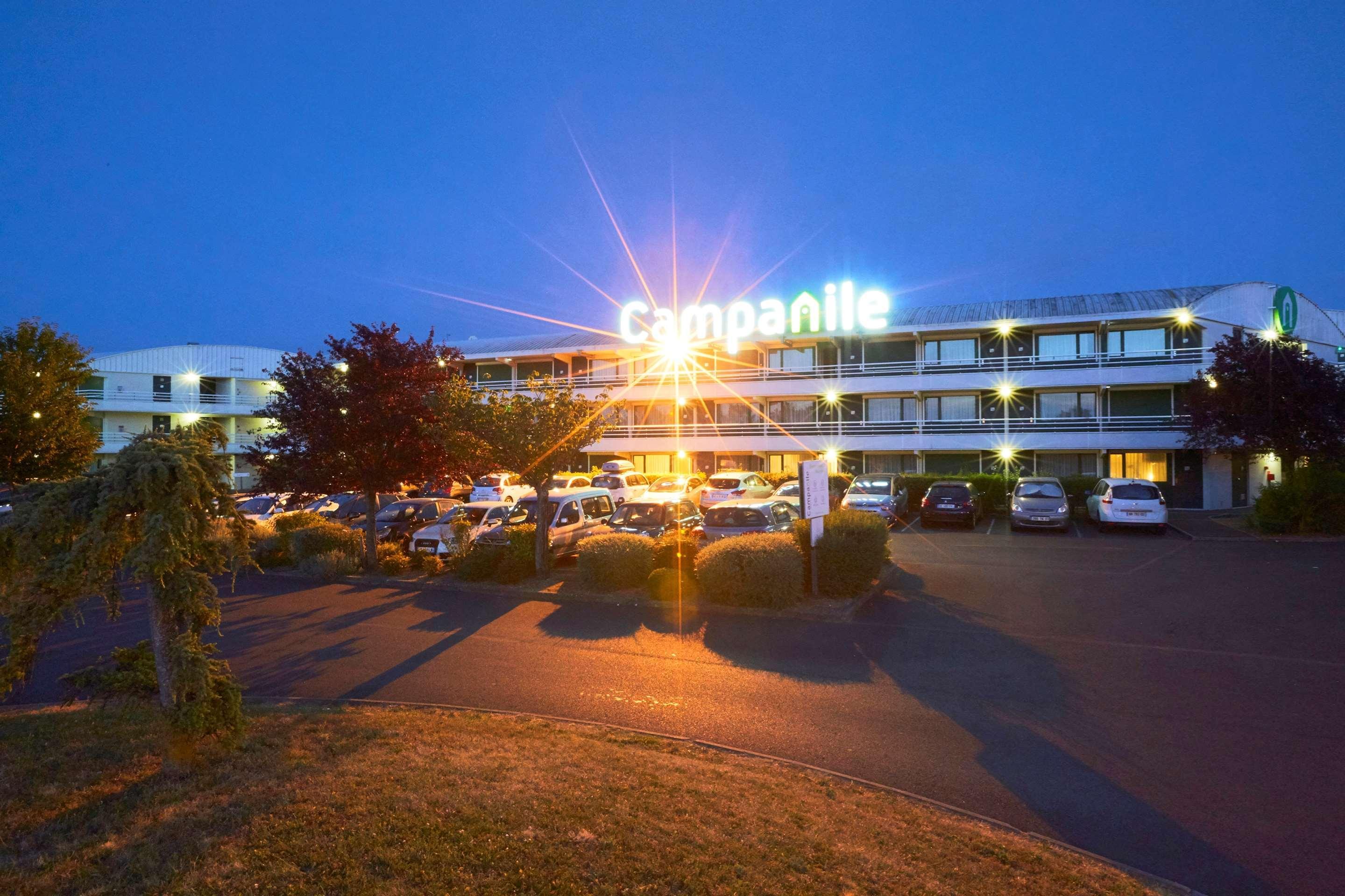 Campanile Poitiers - Site Du Futuroscope Otel Chasseneuil-du-Poitou Dış mekan fotoğraf